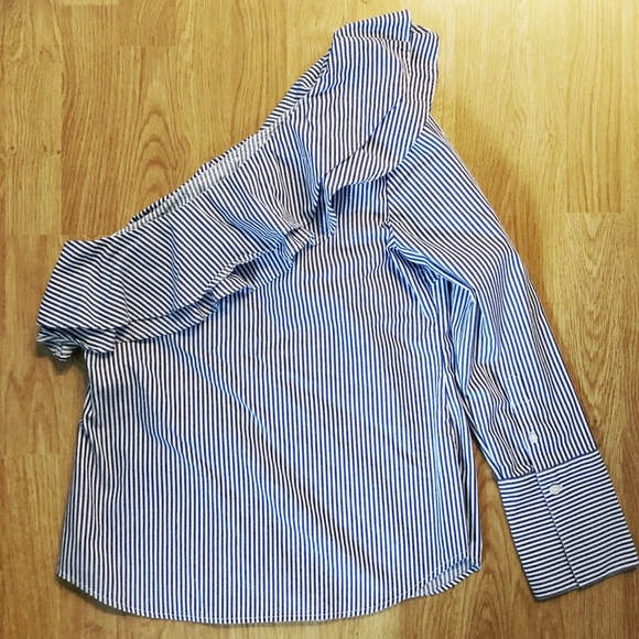 Banana Republic Top - Picture 3 of 4